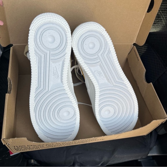 Nike Air Force 1 Mid '07 LV8 Next Nature Sun Club -White Shark's Fin' DM0119-100 - Picture 6 of 11